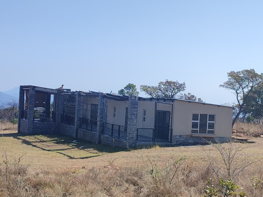 4 Bedroom Property for Sale in Rhenosterhoek A H North West